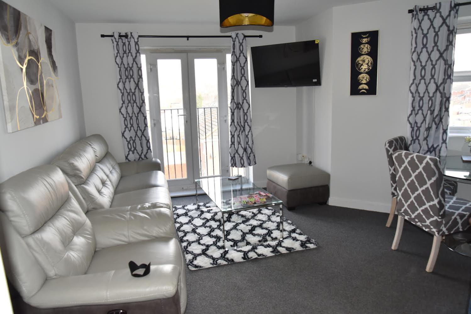 Spacious 1 Bedroom Apartment In Wigan Shevington Exterior photo
